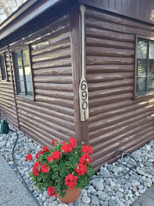 Papa Don's Cabin Picture 2