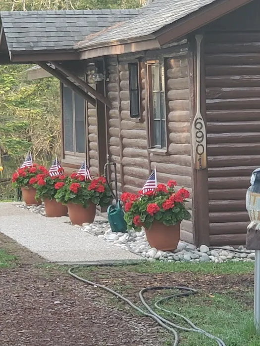 Papa Don's Cabin Picture 10