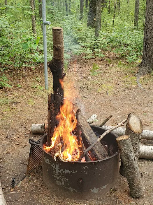 Jewell Lake Campground Picture 3