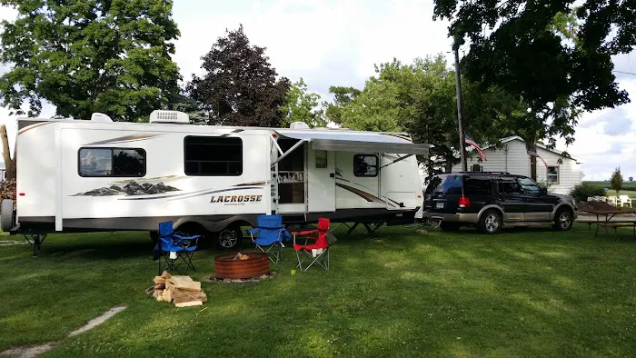 Cozy Corners Campground Picture 2