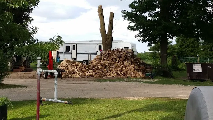 Cozy Corners Campground Picture 7