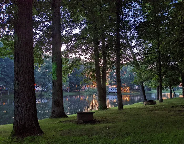Kentuckiana Kampground Picture 3
