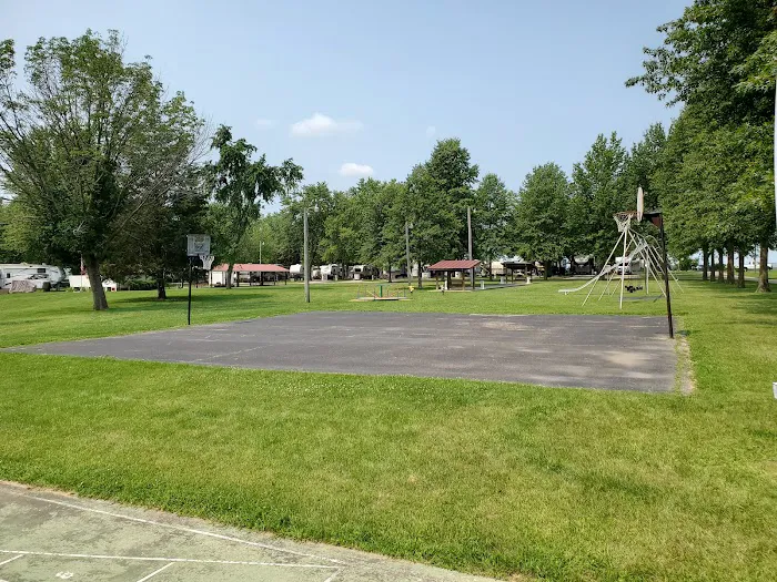 Kentuckiana Kampground Picture 7