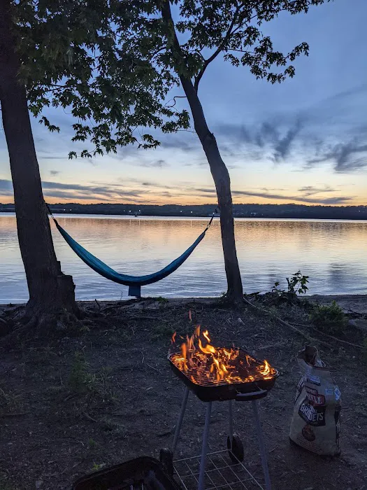 Fondulac Park Carl Spindler Campground Picture 10