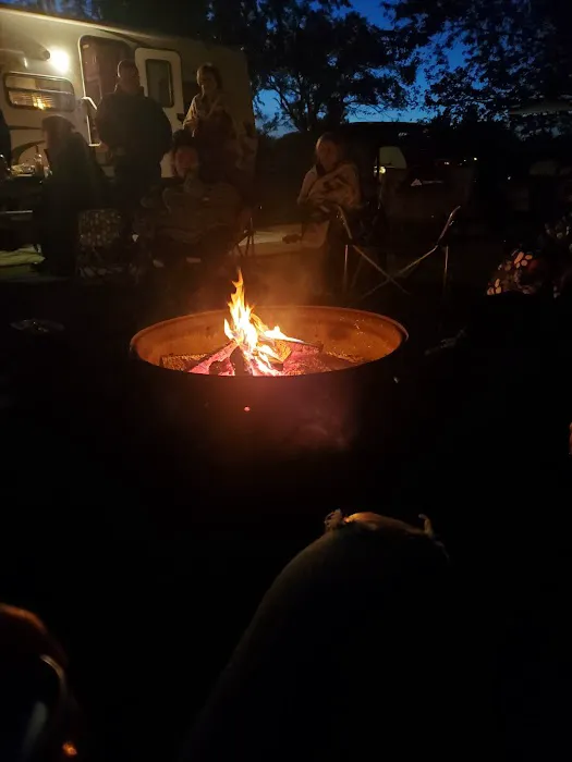 Arrowhead Campgrounds Picture 3