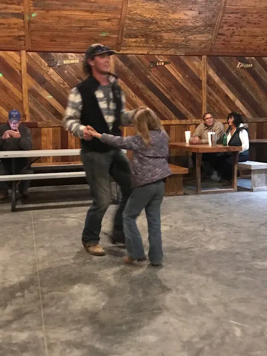 LITTLE LUSK TRAIL LODGE CAMPGROUND Picture 4