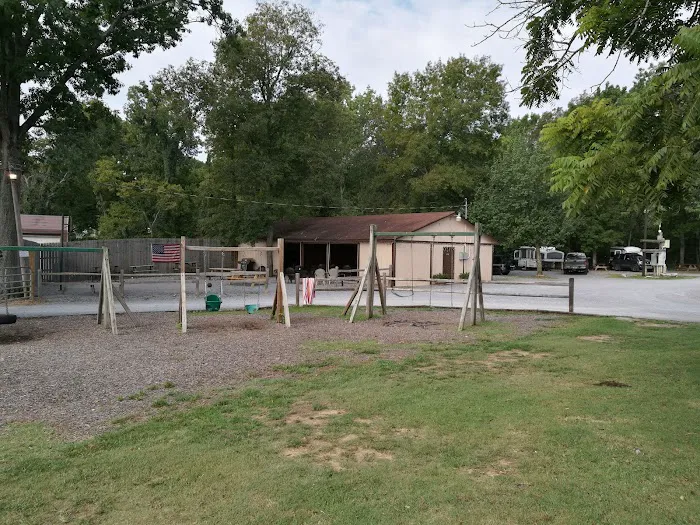 Nashville I-24 Campground. Picture 3