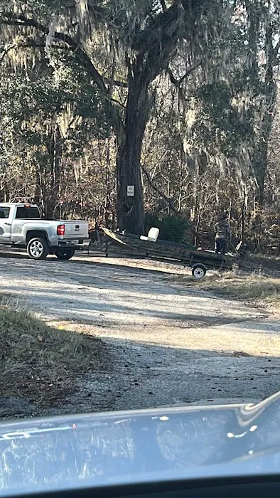 Camping At Dooley’s Empire in Paradise Camper Parking Rental And More Picture 2