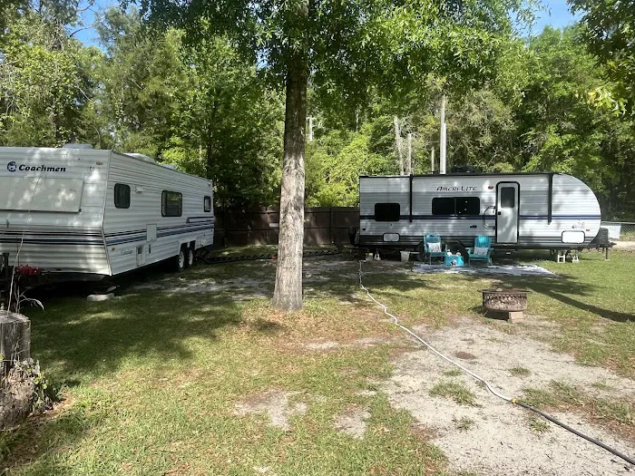 Camping At Dooley’s Empire in Paradise Camper Parking Rental And More Picture 6