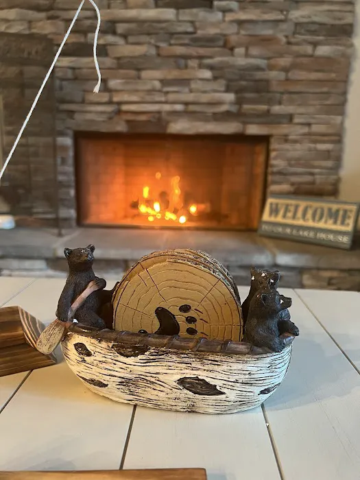 Lakeside Paradise Picture 5