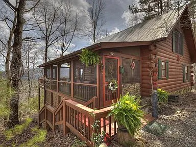 Killer View Cabin Picture 5