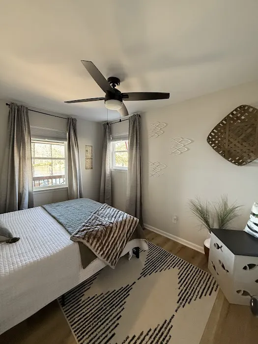 Mullins Bay Cabins Picture 9