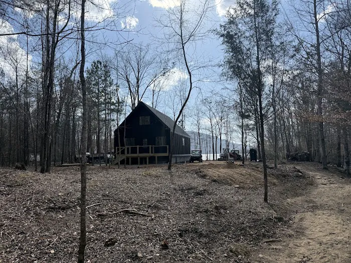 Mullins Bay Cabins Picture 3