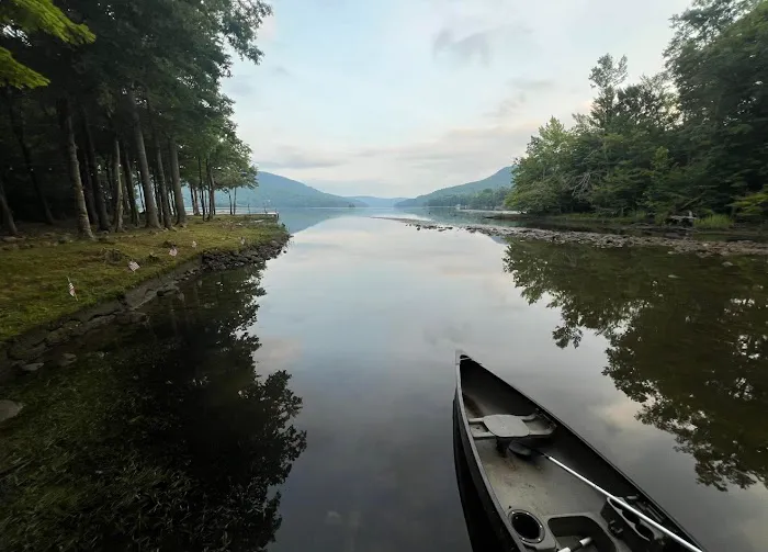 Mullins Bay Cabins Picture 6