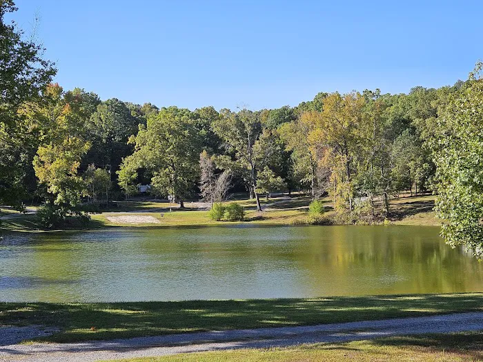 Round Pond Retreat Picture 3