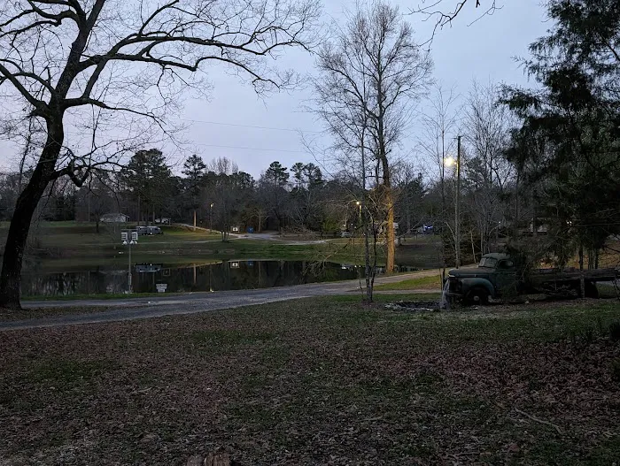 Round Pond Retreat Picture 2