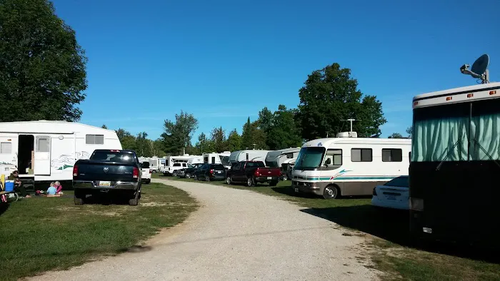 Mackinaw Campground Picture 2