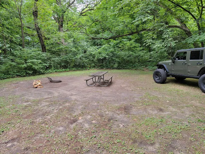 Hononegah Forest Preserve Campground Picture 6