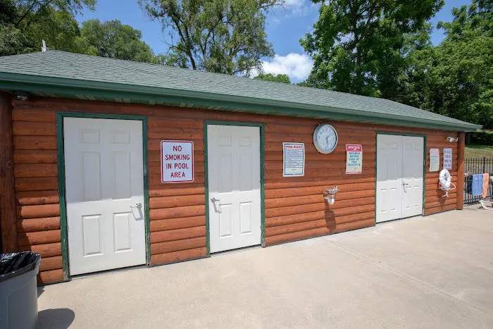 Lake Louise RV Resort Picture 7