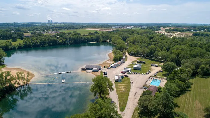 Lake Louise RV Resort Picture 5