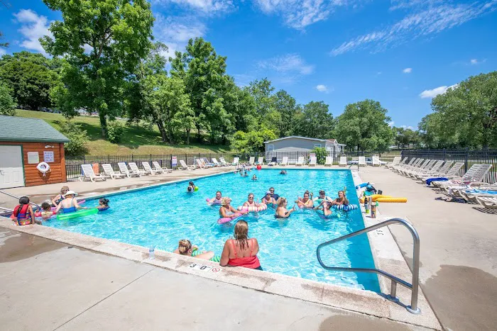 Lake Louise RV Resort Picture 8