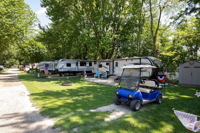 Lake Louise RV Resort Picture 9