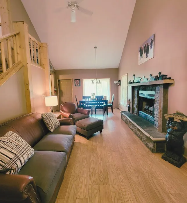 Megan's Lodge Picture 7