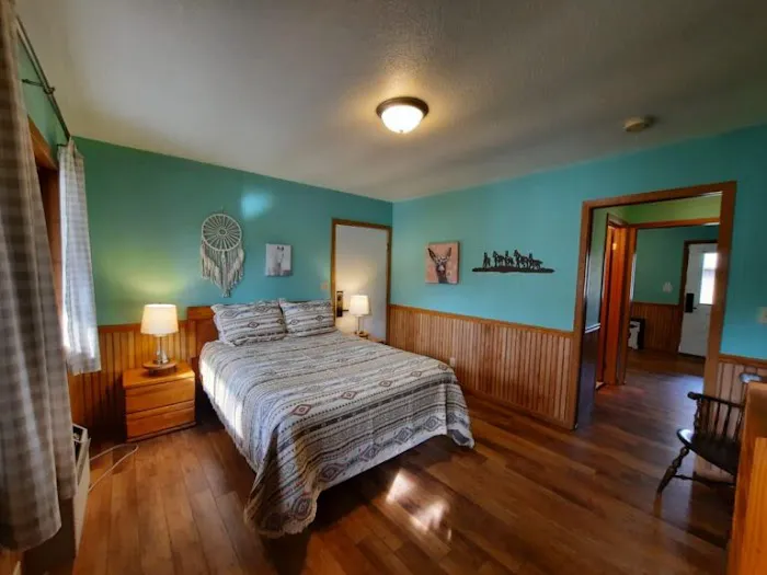 Prairie Stables Picture 1