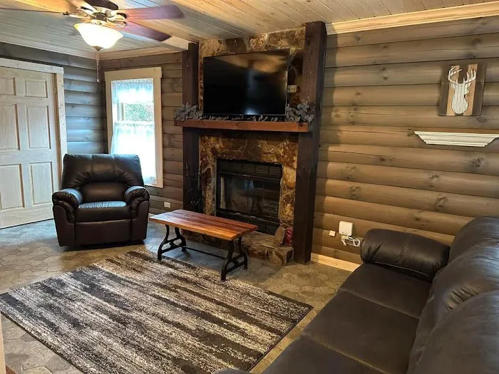 Wanderlust Lodge Picture 7