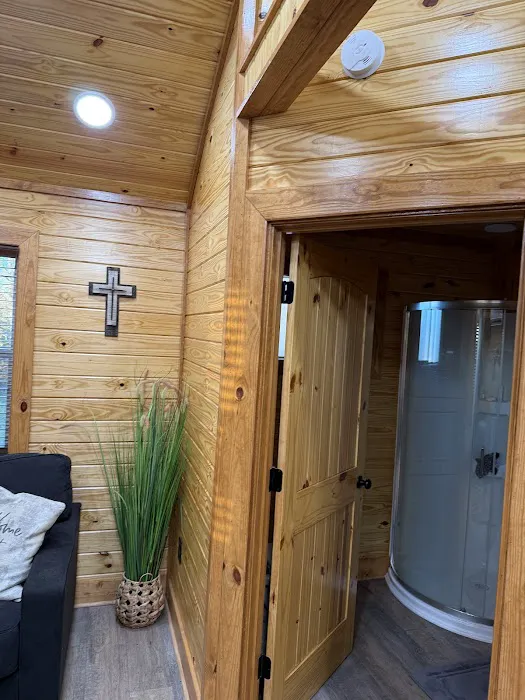 Ground Zero Lodging Picture 5