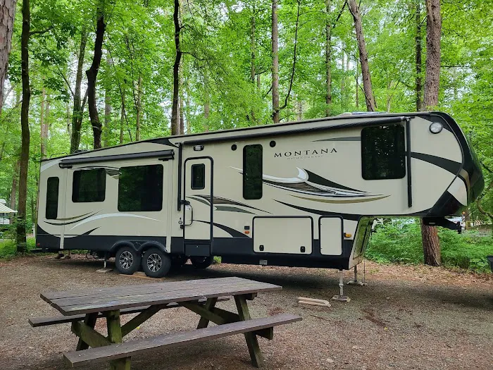 Oak Point Campground Picture 8