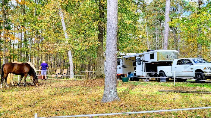 Warden Station Horse Camp Picture 4