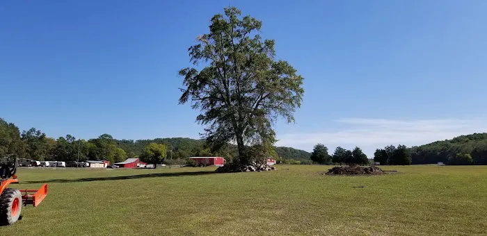 Cedar Creek RV & Outdoor Center Picture 5