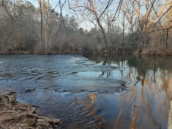 Cedar Creek RV & Outdoor Center Picture 6