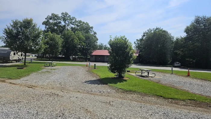 Oxford Campground Picture 3