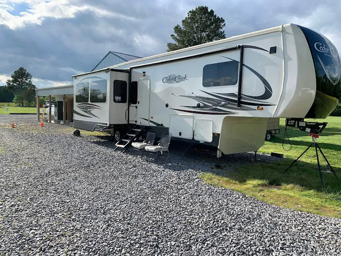 Camper Hollow Campground. 615.606.4346 Picture 7