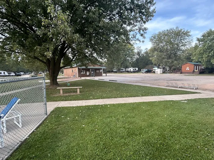 Crazy Horse Campground Picture 4