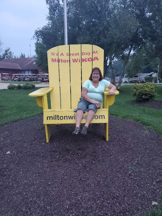 Milton KOA Holiday Picture 5