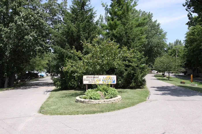 Lakeland Campground Picture 7