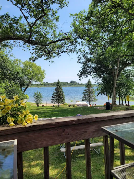 Snug Harbor Inn Picture 1