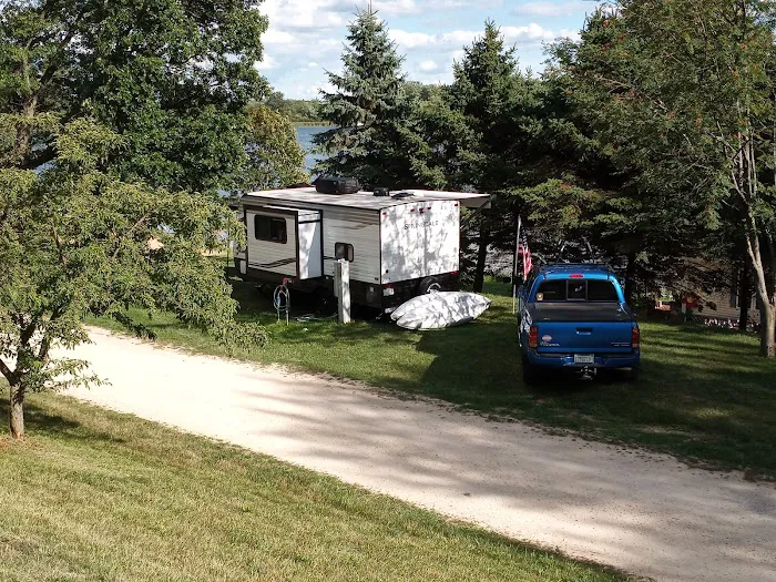 Snug Harbor Inn Picture 2