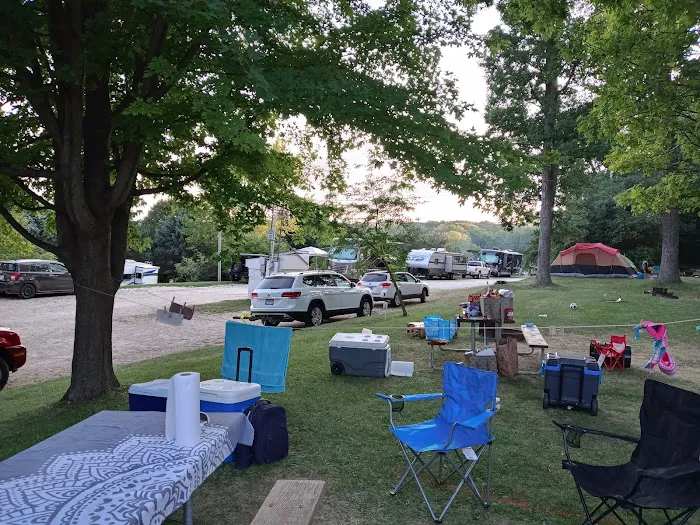 Snug Harbor Inn Picture 9