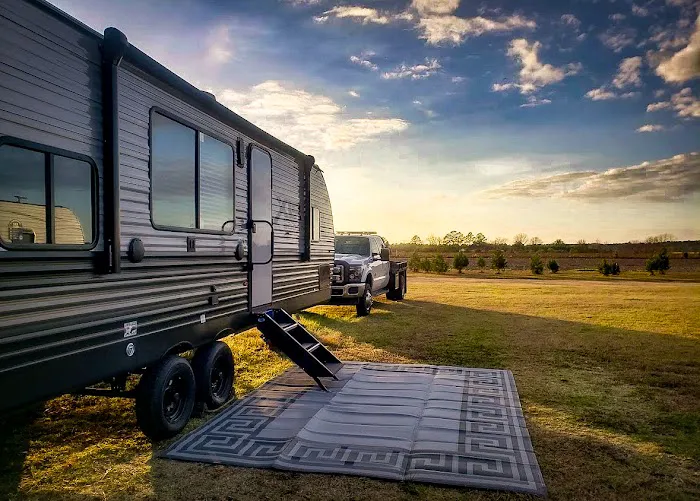 JB's RV Park Picture 1