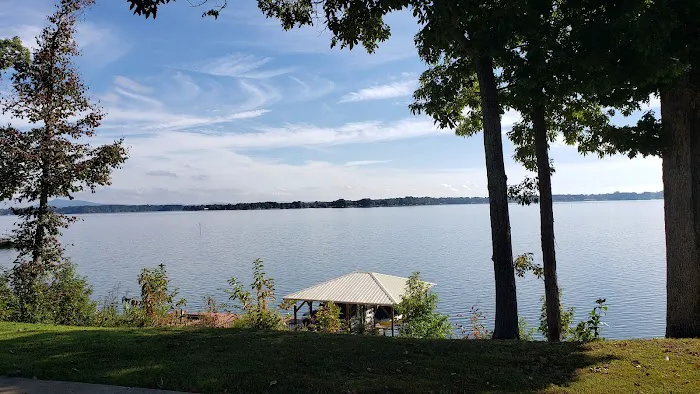 Pruett's Lakeside Campground Picture 2
