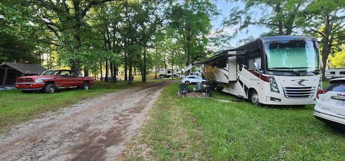 Talladega Creekside Resort Picture 10