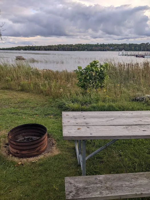 Loons Point RV Park and Campground Picture 7