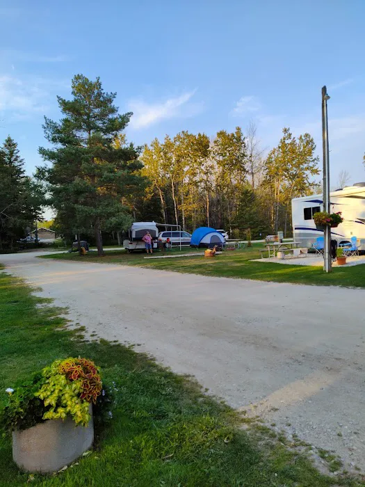 Loons Point RV Park and Campground Picture 8