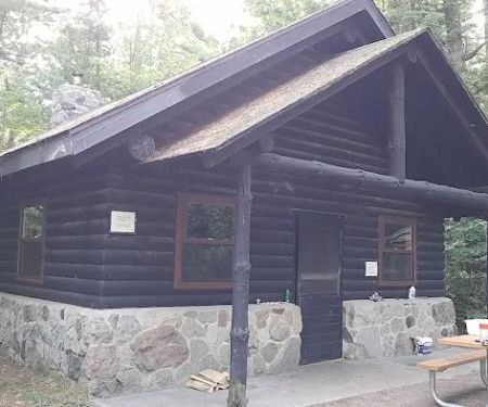 Cap's Cabin