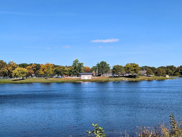 Woodhaven Lakes Picture 13