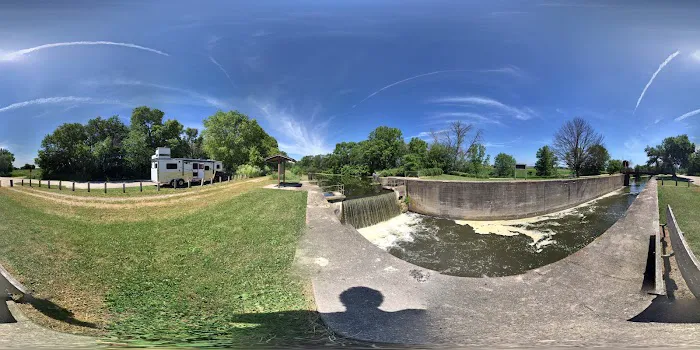 Hennepin Canal Parkway Lock 21 Campground Picture 4